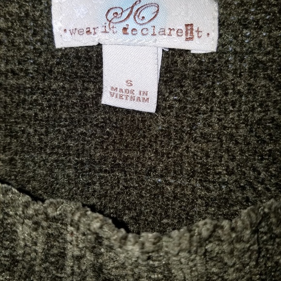 Sweater - Picture 2 of 2